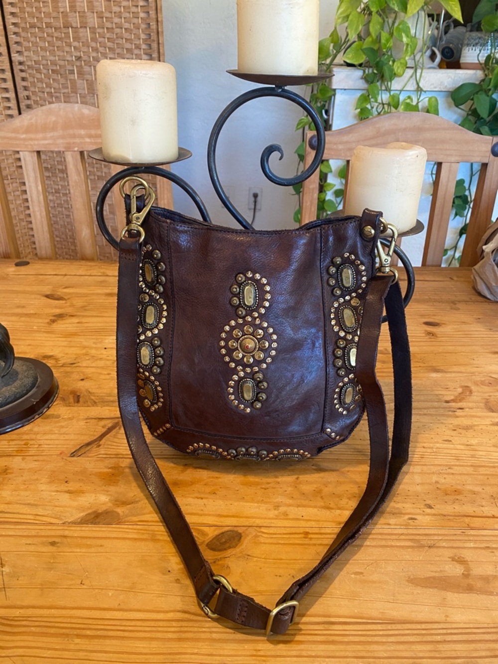 🎉 Gorgeous Campomaggi Dark Brown & Gold crossbody bag‼️